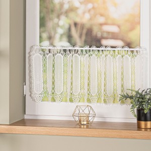 Zazdrostka haftowana panelowa na batyście, wysokość 30 cm, kolor naturalny