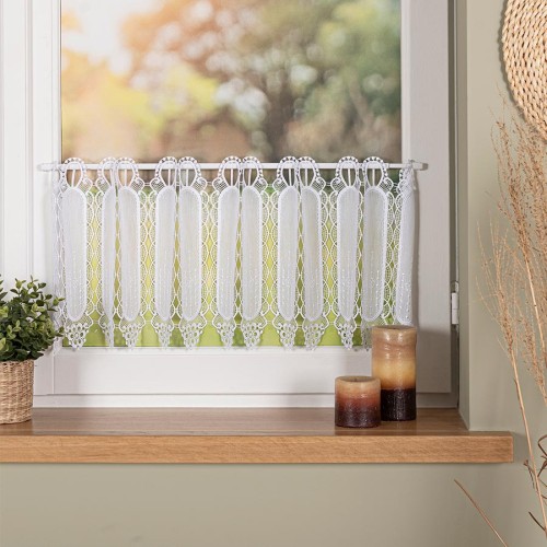 Zazdrostka haftowana panelowa na batyście, wysokość 30 cm, kolor biały